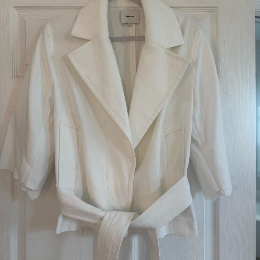 Vince Women's white Belted Blazer